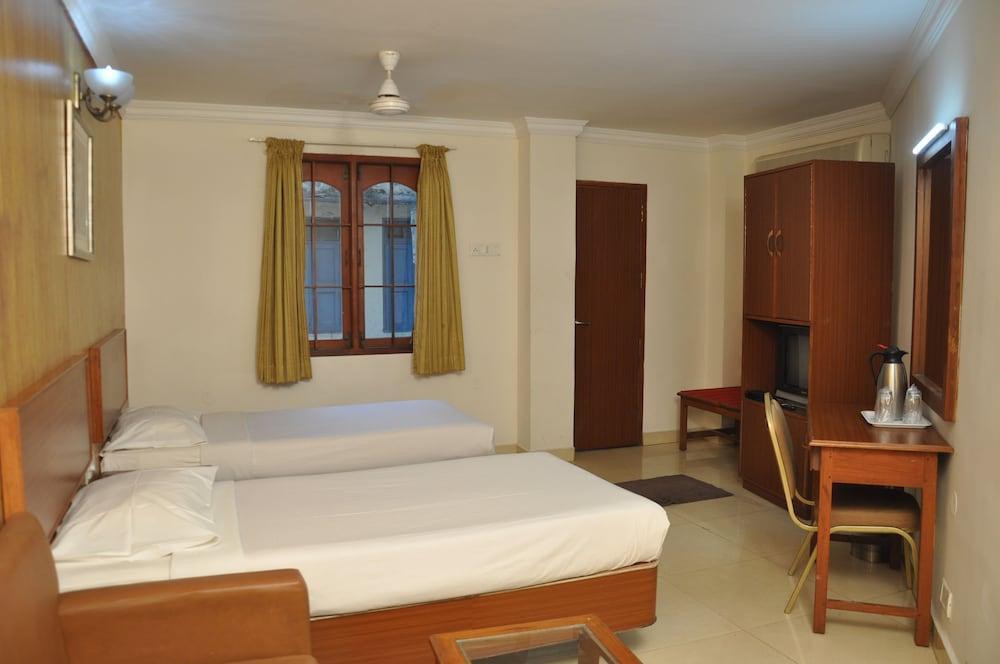 Kings Hotel Egmore Ченнаї Екстер'єр фото