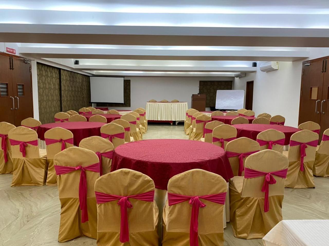 Kings Hotel Egmore Ченнаї Екстер'єр фото